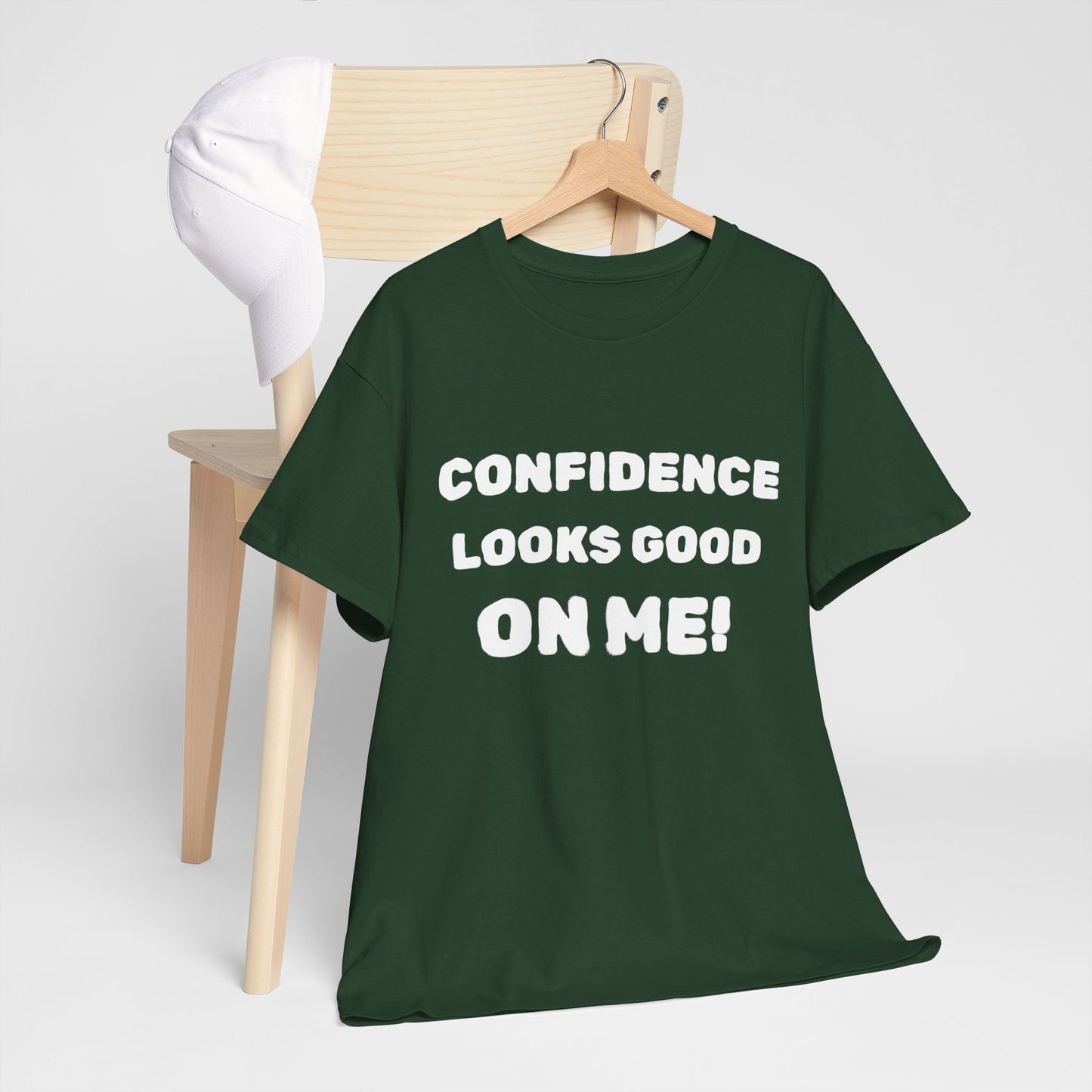 inspirational quote "Confidence Looks Good On Me" Unisex Tee