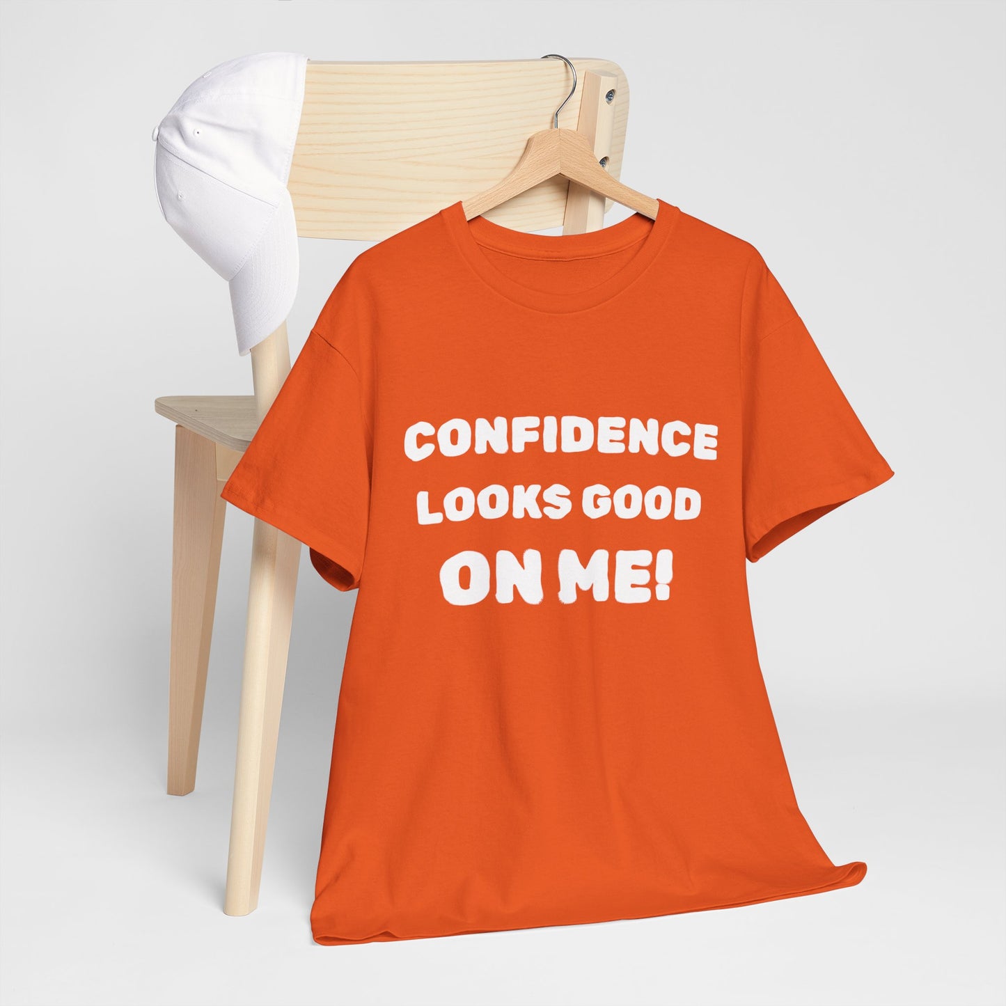 inspirational quote "Confidence Looks Good On Me" Unisex Tee
